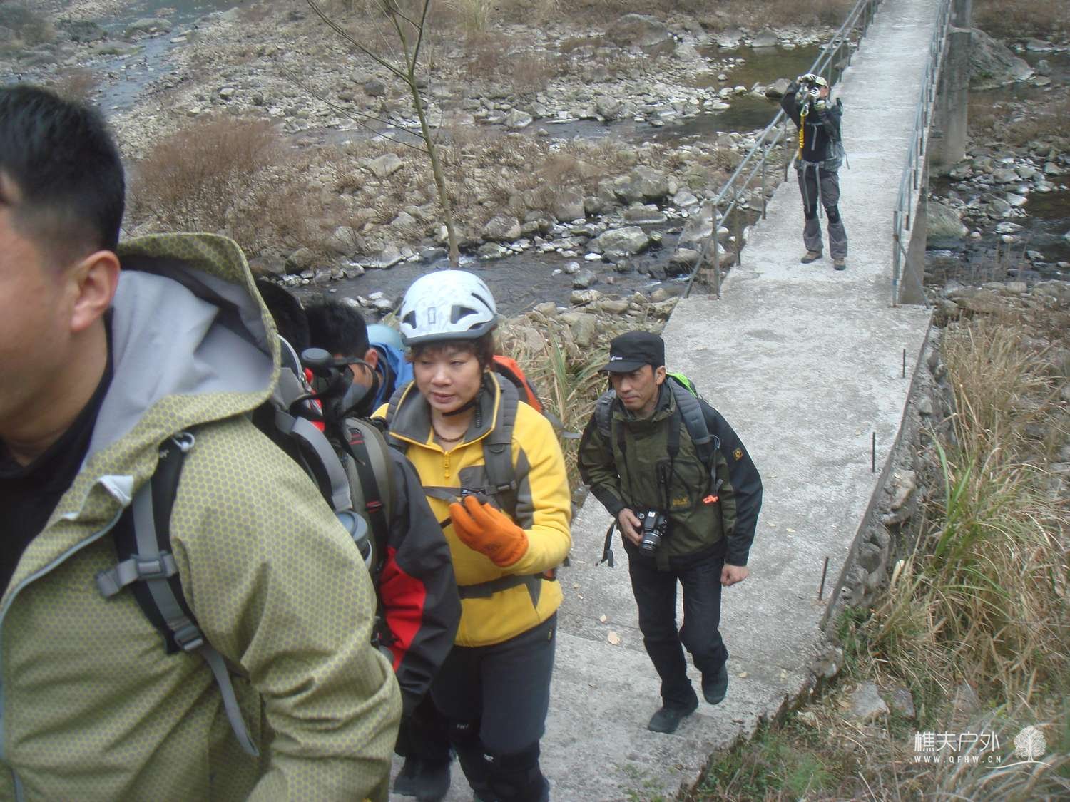 06.jpg