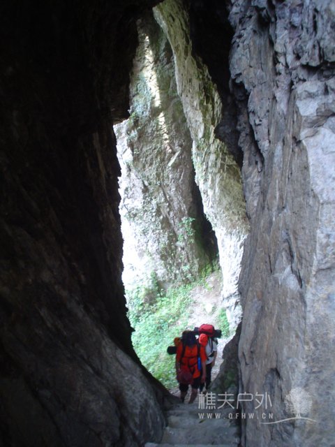 20057121143692342.jpg