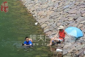 nEO_IMG_IMG_7998.jpg