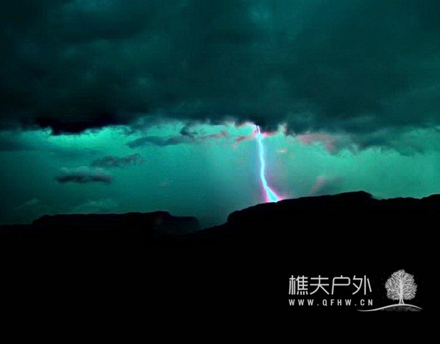 天地巨变.jpg