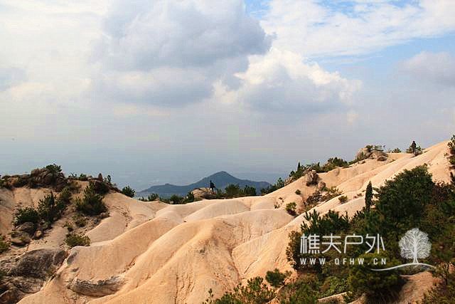 彩砂山.jpg