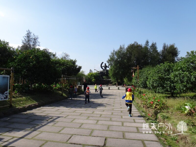 DSC08103.jpg