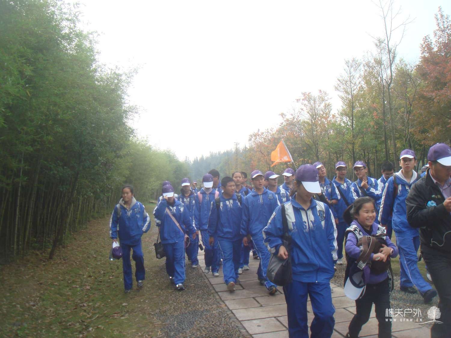 06.jpg