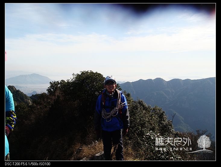 DSC08022.jpg