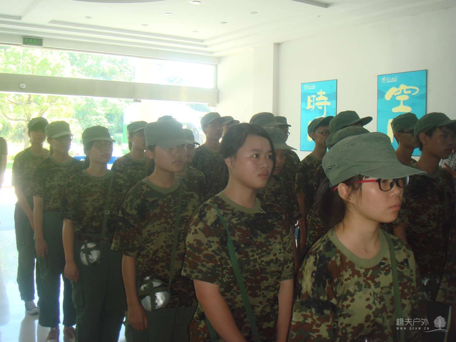 03.jpg